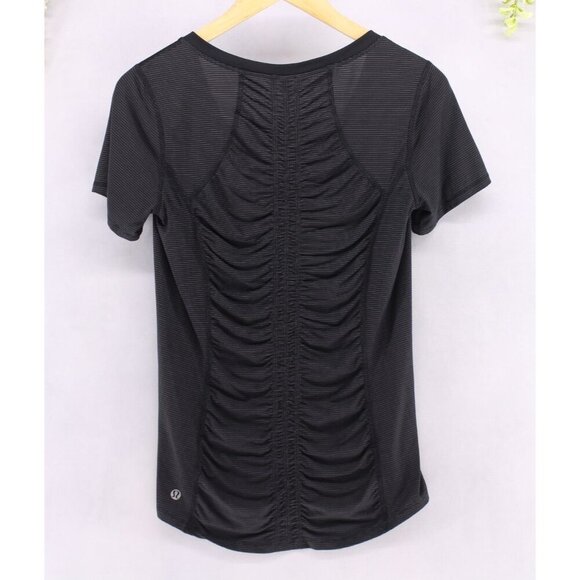 Lululemon Women's Runner UP Short Sleeve Black Sz 6 - Picture 2 of 9